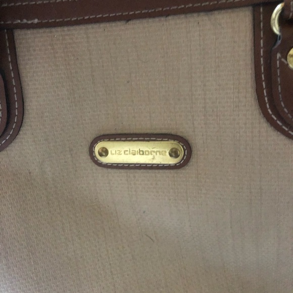 Liz Claiborne Handbags - Vintage 90’s satchel purse